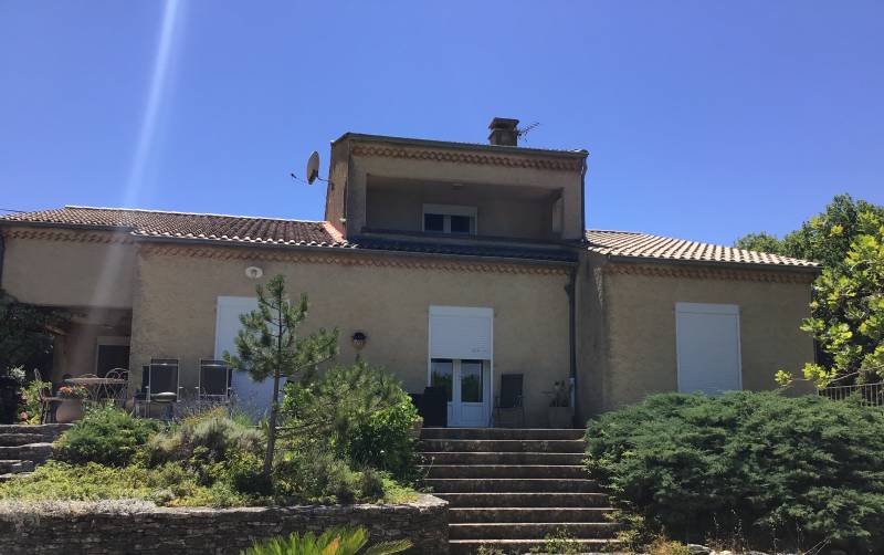 Avant les travaux d'isolation extérieure dans le Vaucluse